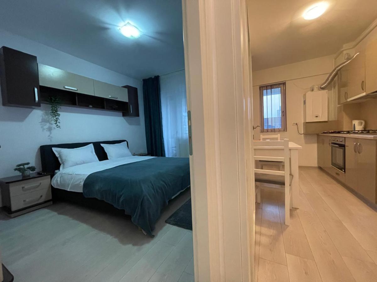 Apartament Centru Palas Mall Daire Yaş Dış mekan fotoğraf